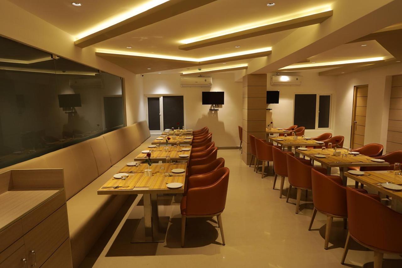 Hotel Iswarya Residency Kottayam Exteriér fotografie