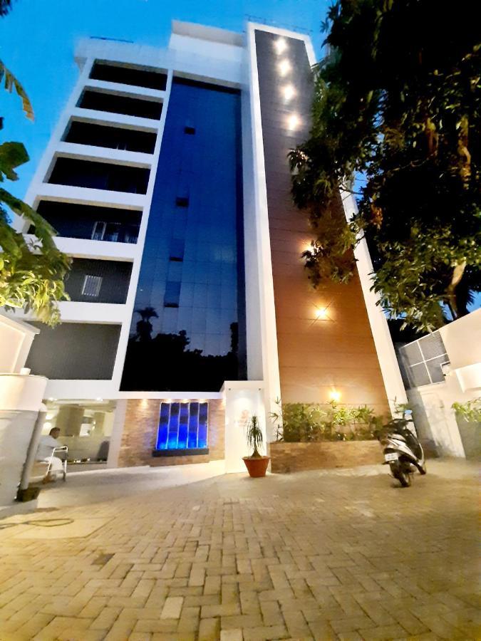 Hotel Iswarya Residency Kottayam Exteriér fotografie