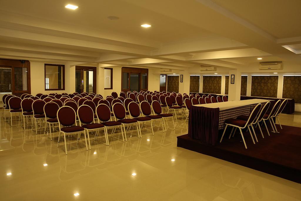 Hotel Iswarya Residency Kottayam Exteriér fotografie